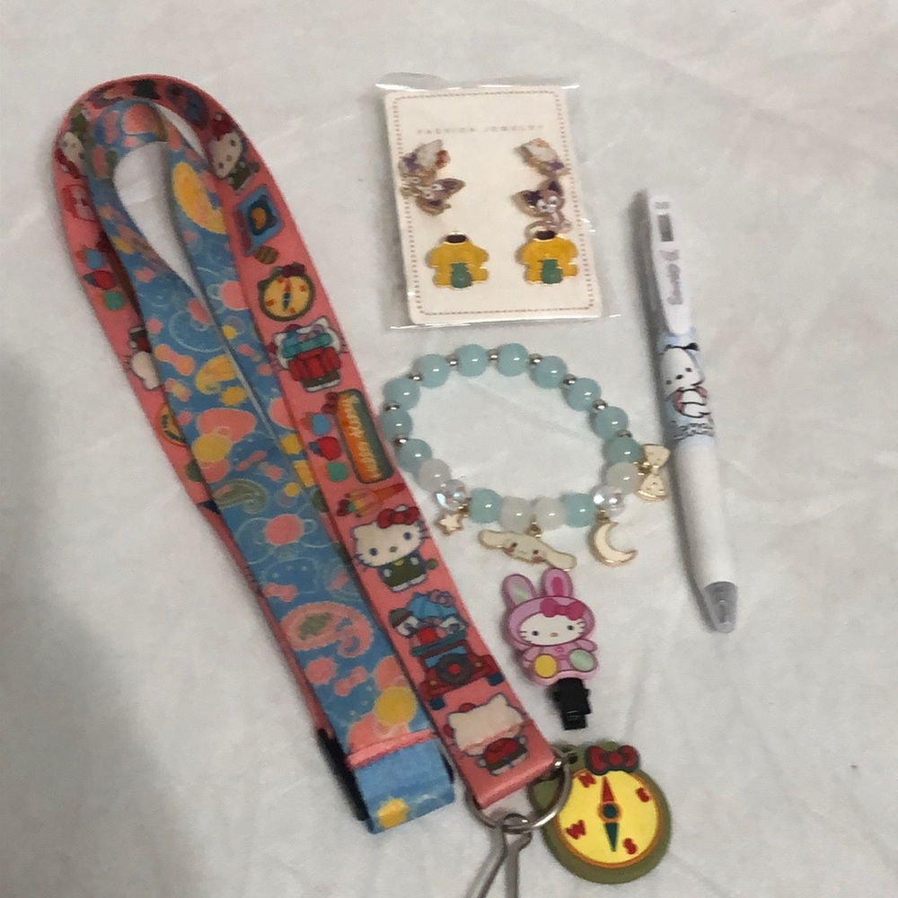 Sanrio Characters bundle 5 items